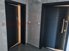 МНОГОСТАЕН, 223 m2