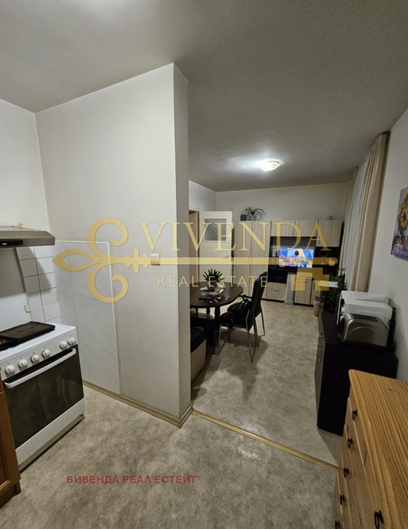 Продава 3-СТАЕН, гр. Плевен, Широк център, снимка 2 - Апартаменти - 52722628