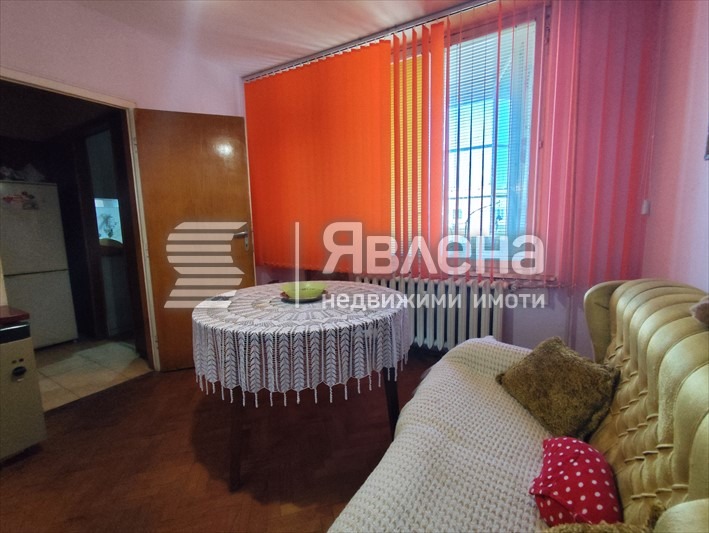 In vendita  2 camere da letto Plovdiv , Tsentar , 98 mq | 77913853 - Immagine [2]