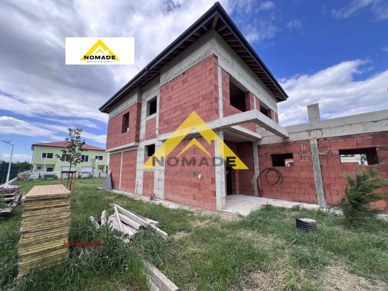 De vânzare  Casa regiunea Plovdiv , Pârveneț , 296 mp | 87323991