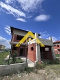Продава КЪЩА, област Пловдив, с. Първенец • 350000 € / 684540.50 лв. • 39320567 2