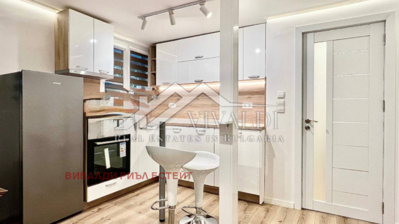 De vânzare  1 dormitor Varna , Ciaica , 50 mp | 48640100 - imagine [2]