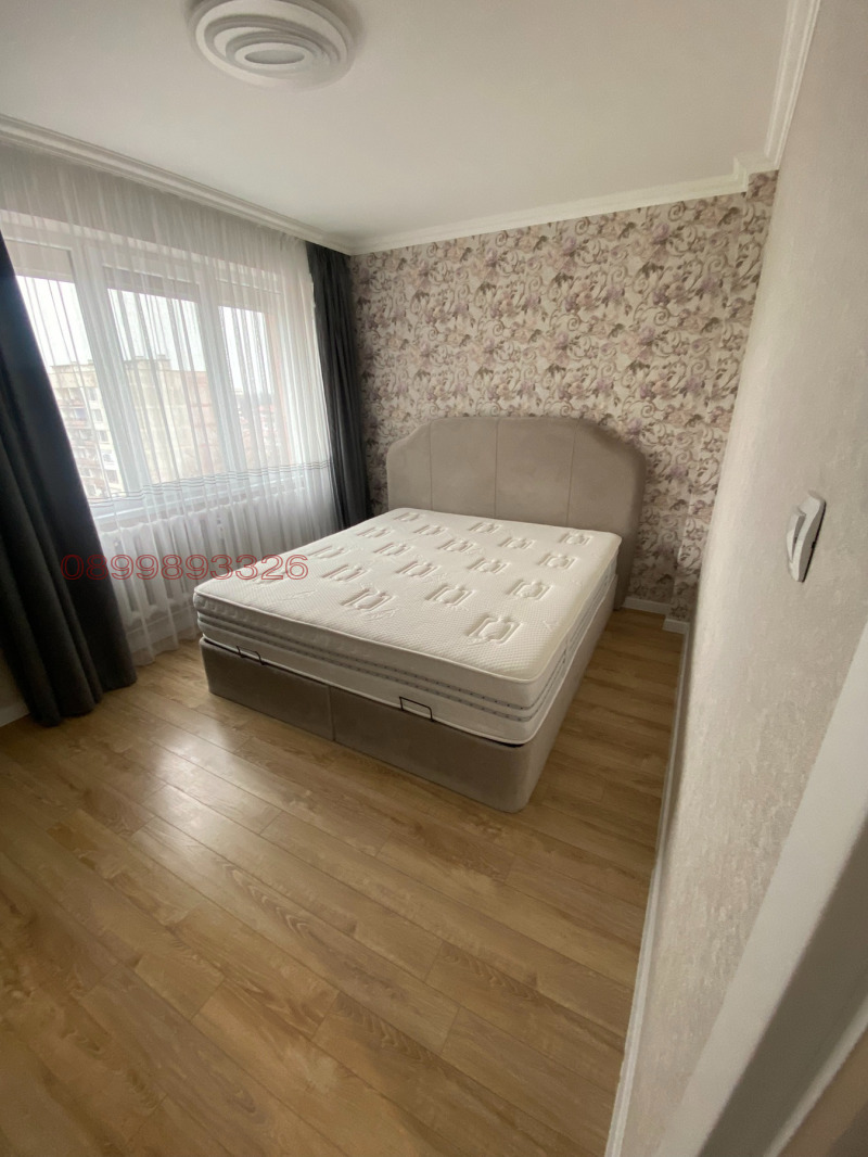 À venda  2 quartos Plovdiv , Mladejki Halm , 100 m² | 54374567 - imagem [3]