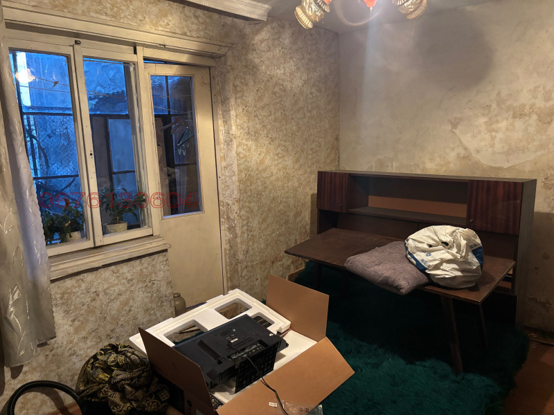 Продава 3-СТАЕН, гр. Шумен, Военно училище, снимка 6 - Апартаменти - 52672387