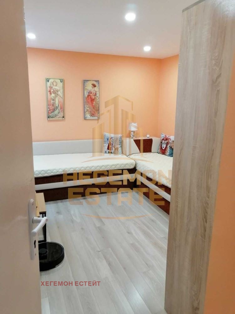 Продава 3-СТАЕН, гр. Варна, Левски 1, снимка 2 - Апартаменти - 56722513