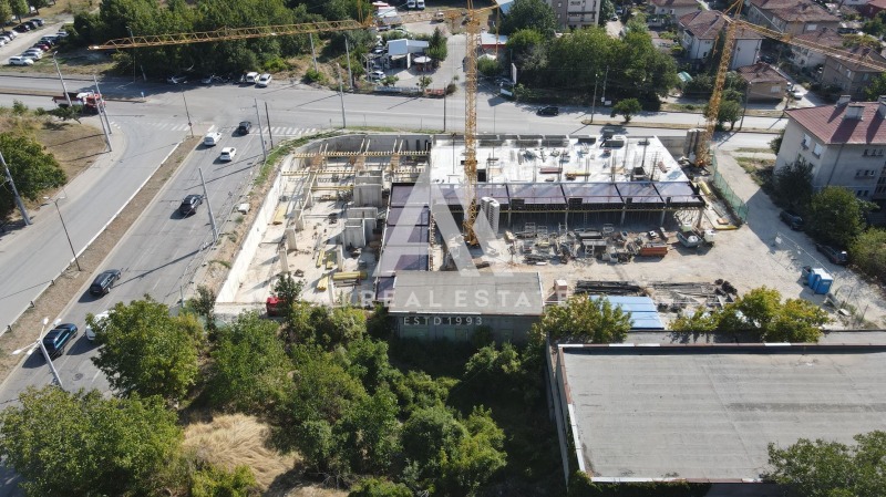 Na prodej  3+ ložnice Pleven , Širok centar , 136 m2 | 21732989 - obraz [14]