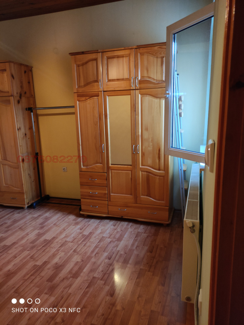 Продава КЪЩА, гр. Силистра, Център, снимка 2 - Къщи - 52783047