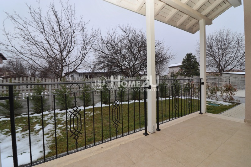 Продава КЪЩА, гр. Пловдив, Коматево, снимка 2 - Къщи - 53461415