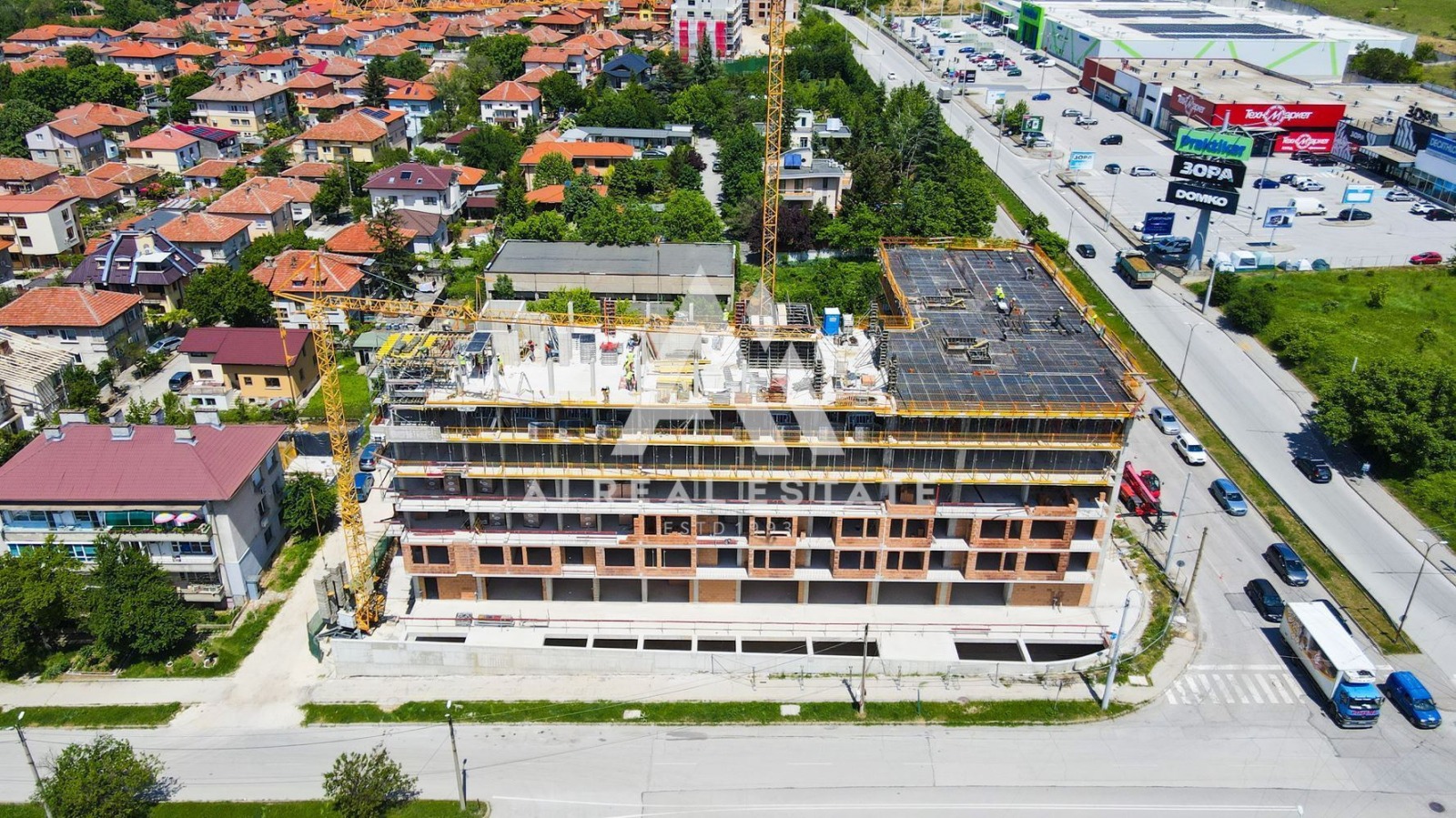Продава МНОГОСТАЕН, гр. Плевен, Широк център, снимка 5 - Апартаменти - 50193202
