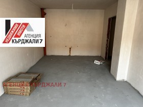 3-стаен град Кърджали, Възрожденци 2