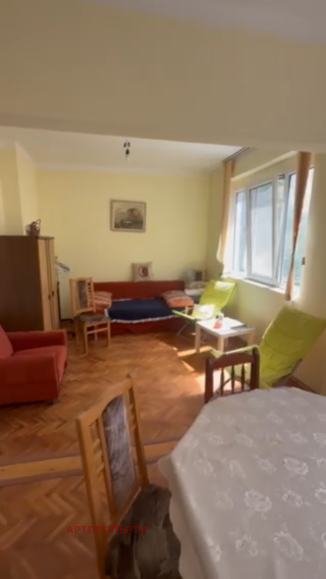 Продава 2-СТАЕН, гр. Бургас, Възраждане, снимка 3 - Апартаменти - 55064530