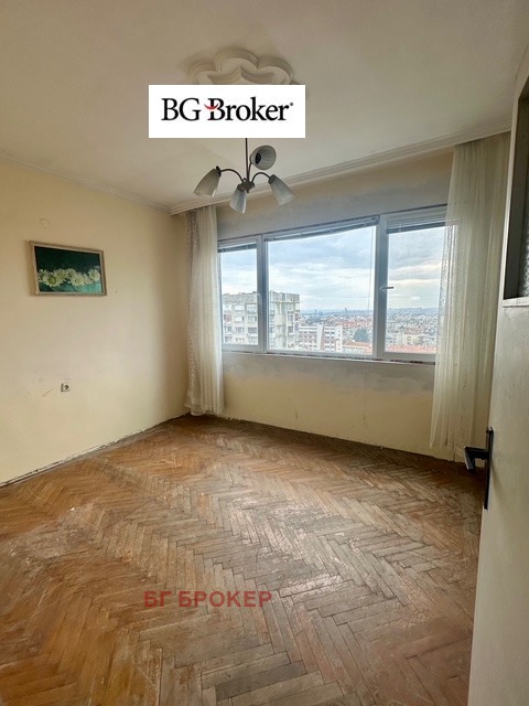 Продава 4-СТАЕН, гр. Бургас, Център, снимка 9 - Апартаменти - 54407141