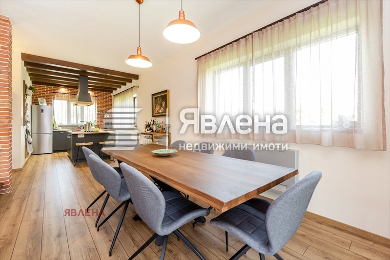 Продава  Къща област Перник , с. Ковачевци , 210 кв.м | 56484401 - изображение [2]