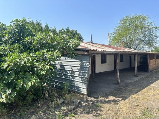 Продава  Пром. помещение област Стара Загора , с. Гита , 1262 кв.м | 63614451 - изображение [2]