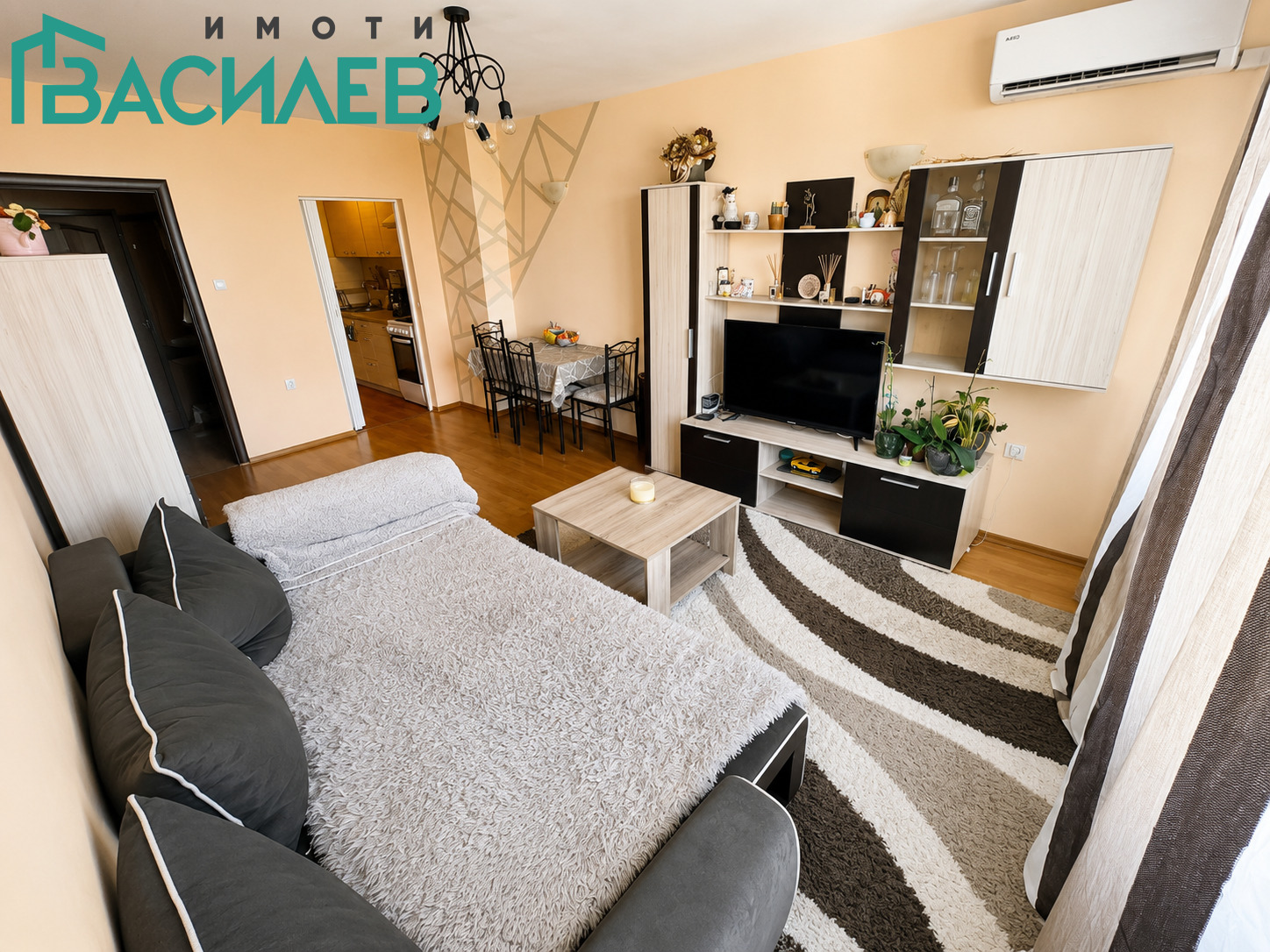 Продава 2-СТАЕН, гр. София, Толстой, снимка 2 - Апартаменти - 55133800