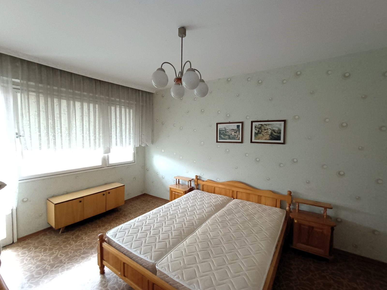 Продава 3-СТАЕН, гр. Добрич, Център