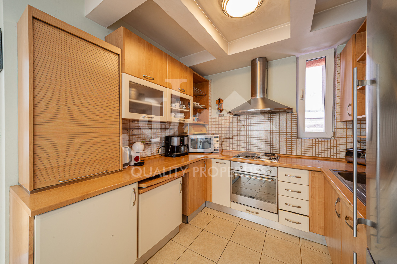 Продава 4-СТАЕН, гр. София, Център, снимка 8 - Апартаменти - 54131384