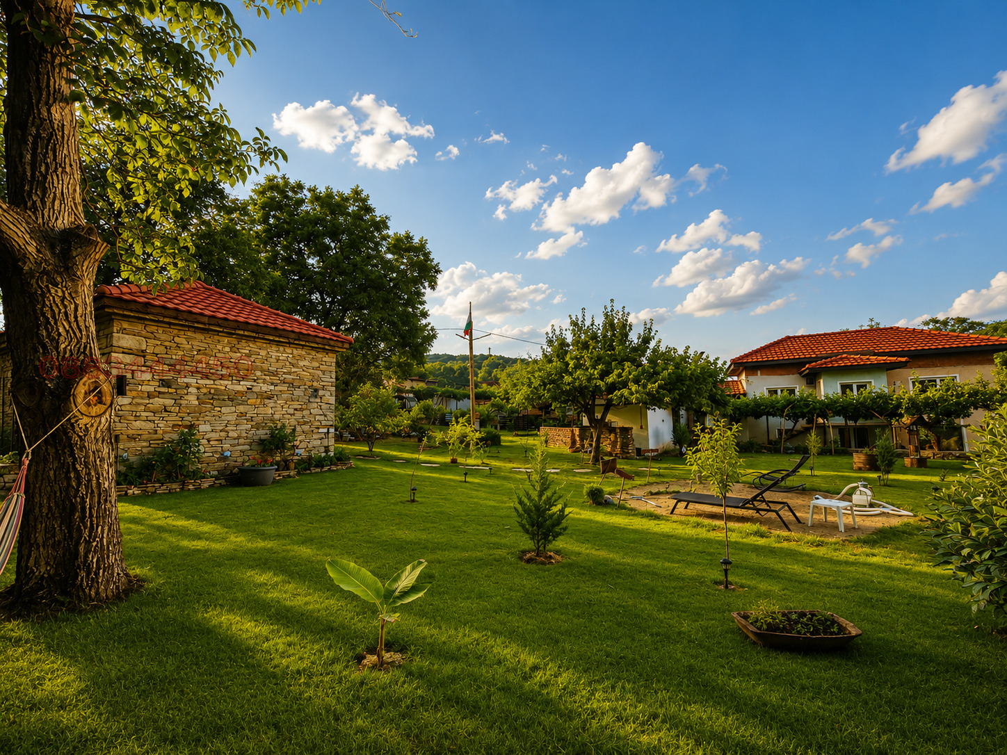 Продава КЪЩА, с. Средно градище, област Стара Загора, снимка 10 - Къщи - 55091415