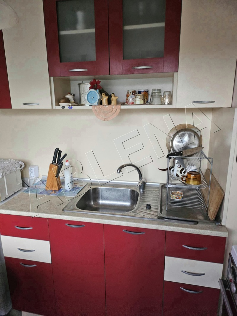 Продава 2-СТАЕН в град Варна, Младост 1 - 65 кв.м / 125 000 € » 244 478.75 лв., АБЛЕНА