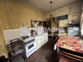 2 makuuhuonetta Idealen tsentar, Blagoevgrad 8