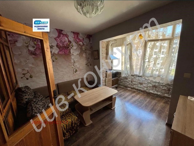 Продава 2-СТАЕН, гр. Велико Търново, Колю Фичето, снимка 1 - Aпартаменти - 47461772