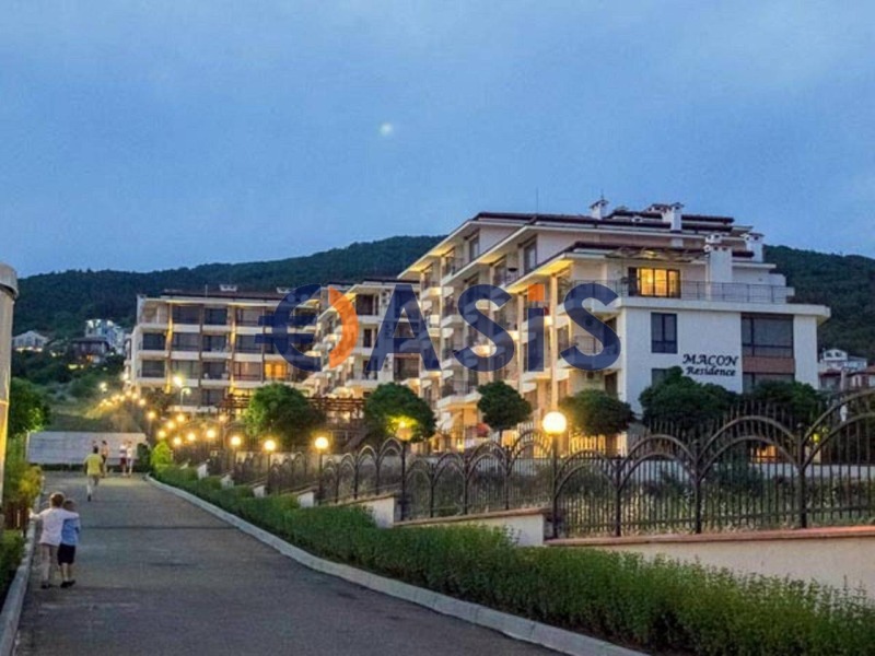 Продаја  1 спаваћа соба регион Бургас , Свети Влас , 111 м2 | 57878503 - слика [10]