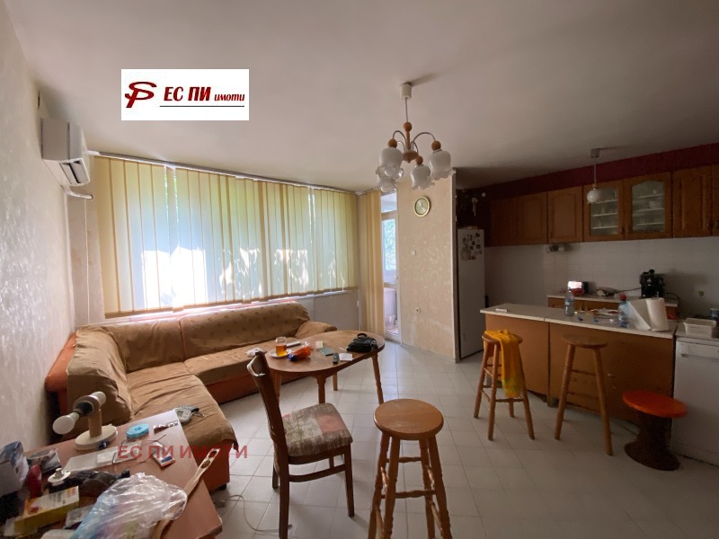 Продава  3-стаен град Русе , Център , 85 кв.м | 24654276