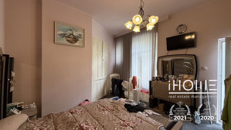 Продава МНОГОСТАЕН, гр. София, Център, снимка 4 - Апартаменти - 53450080