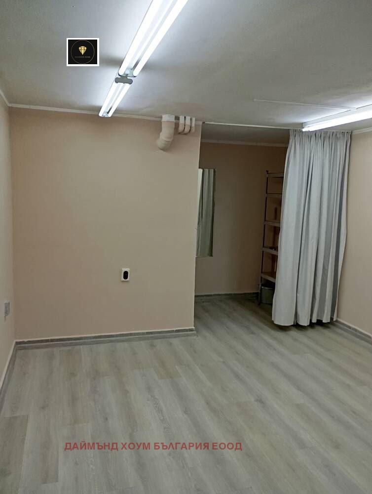 Продава ОФИС, гр. Пловдив, Кючук Париж, снимка 2 - Офиси - 53734412