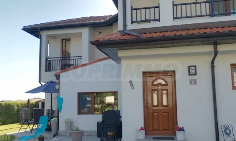 Προς πώληση  σπίτι περιοχή Μπουργκάς , Αχελοι , 179 τ.μ | 33208126 - εικόνα [2]