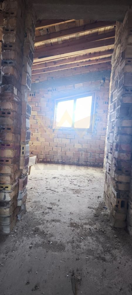 Продава КЪЩА, гр. Вълчи дол, област Варна, снимка 8 - Къщи - 52639125