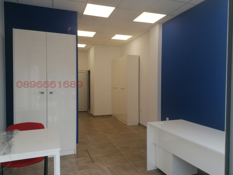 Продава МАГАЗИН, гр. Варна, Център, снимка 4 - Магазини - 52800350