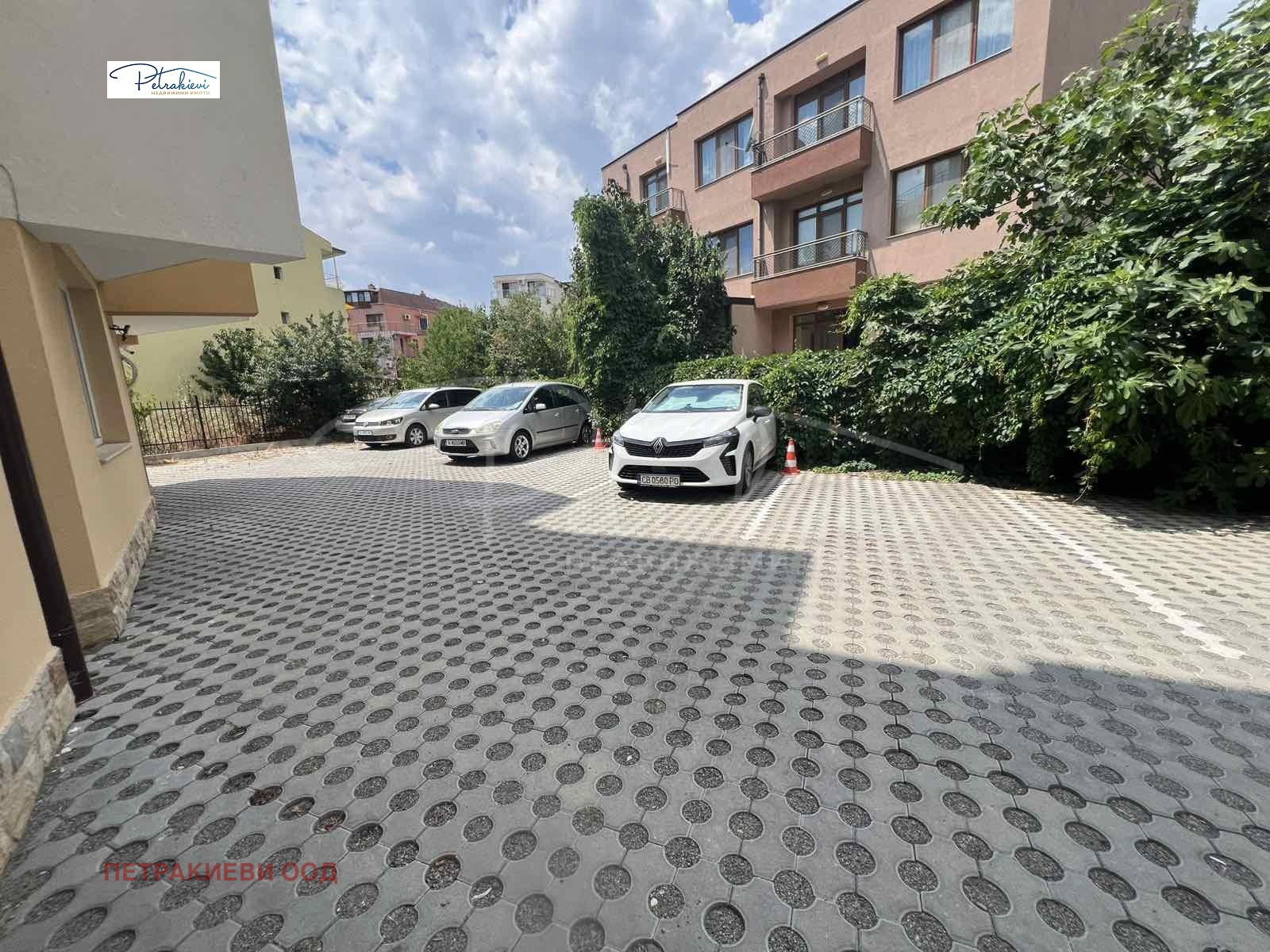 Продава 2-СТАЕН, гр. Бургас, Сарафово, снимка 2 - Апартаменти - 55268429