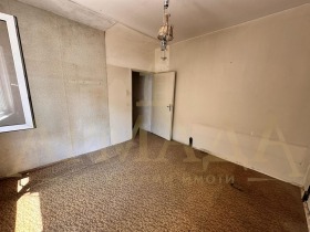 1 sovrum Trakija, Plovdiv 3