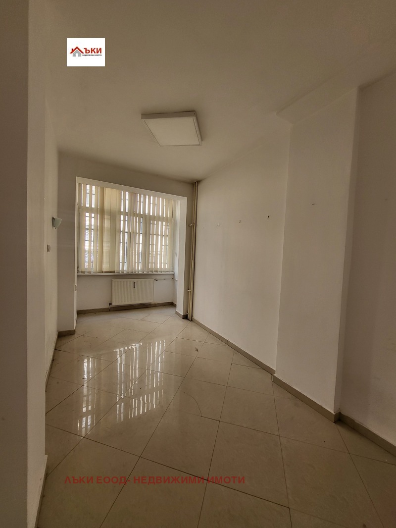 Продава  2-стаен град София , Център , 65 кв.м | 71268272