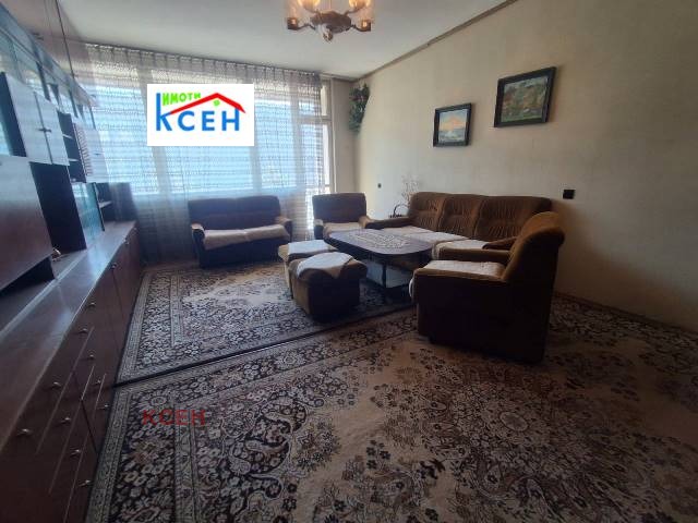 Продава 3-СТАЕН, гр. Търговище, Боровец, снимка 2 - Апартаменти - 56117415