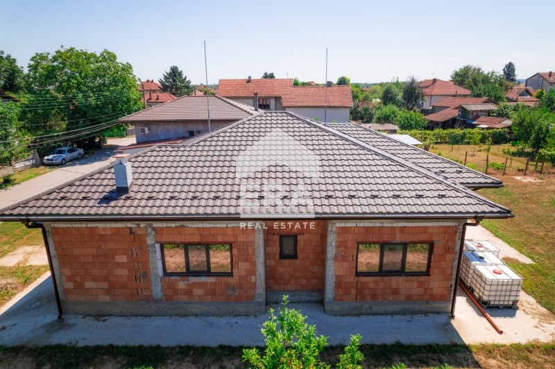 Продава КЪЩА, гр. Мартен, област Русе, снимка 12 - Къщи - 55571100