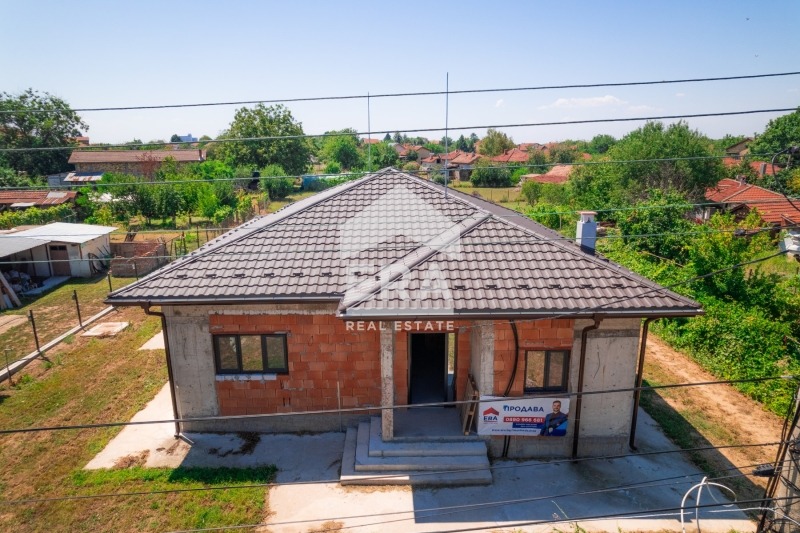 Продава КЪЩА, гр. Мартен, област Русе, снимка 1 - Къщи - 55571100