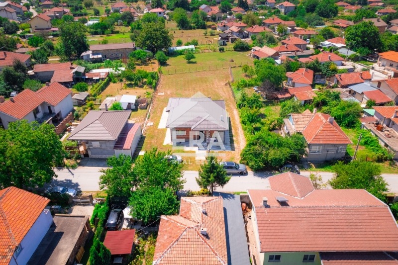 Продава КЪЩА, гр. Мартен, област Русе, снимка 6 - Къщи - 55571100