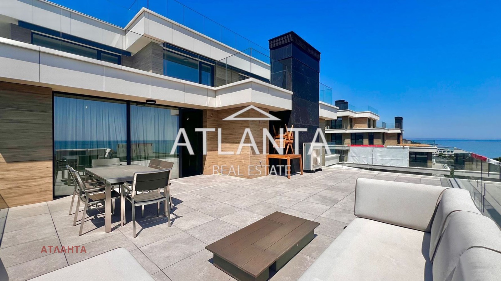 Продава МНОГОСТАЕН, гр. Варна, к.к. Св.Св. Константин и Елена, снимка 2 - Апартаменти - 53911006