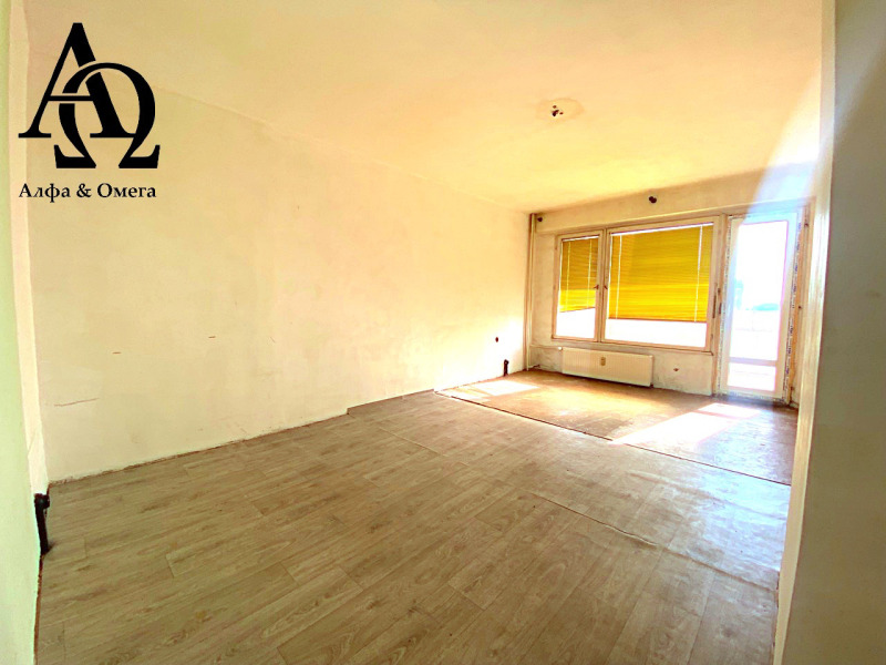 For Sale  1 bedroom Ruse , Zdravets Sever 2 , 65 sq.m | 72212233 - image [3]