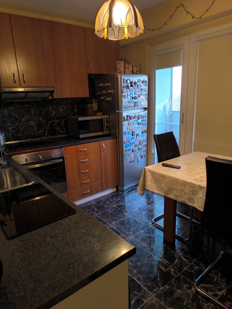 Продава 3-СТАЕН, гр. Русе, Център, снимка 12 - Апартаменти - 52786365