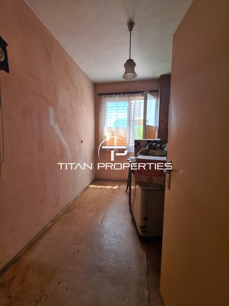 En venta  2 dormitorios Plovdiv , Kyuchuk Parizh , 68 metros cuadrados | 48196685 - imagen [4]