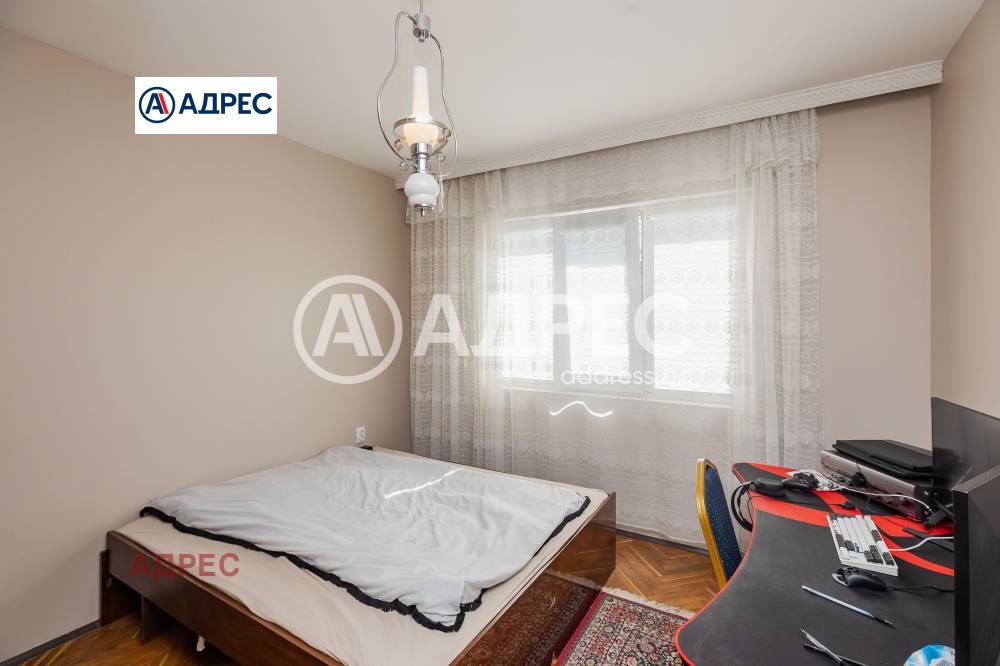 Продава МНОГОСТАЕН, гр. Варна, Лятно кино Тракия, снимка 13 - Апартаменти - 54912425