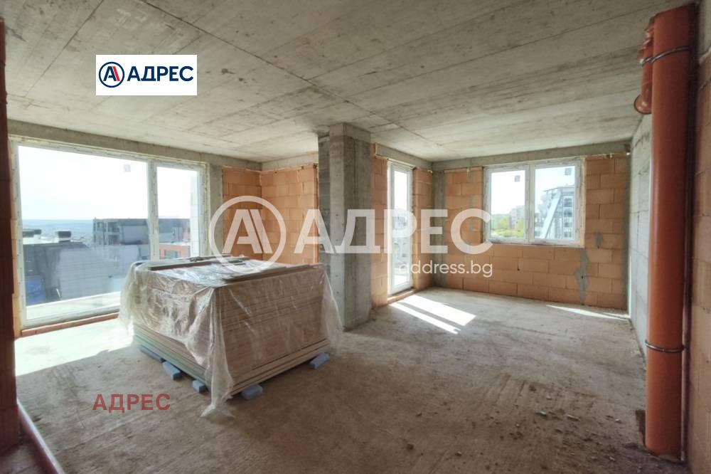 Продава МНОГОСТАЕН, гр. Варна, Левски 1
