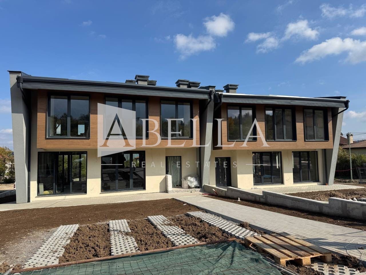 Продава КЪЩА, гр. София, с. Панчарево, снимка 2 - Къщи - 51998319