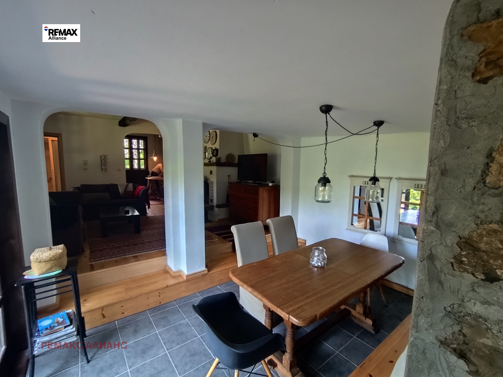 Продава КЪЩА, с. Голям извор, област Ловеч, снимка 2 - Къщи - 54025063