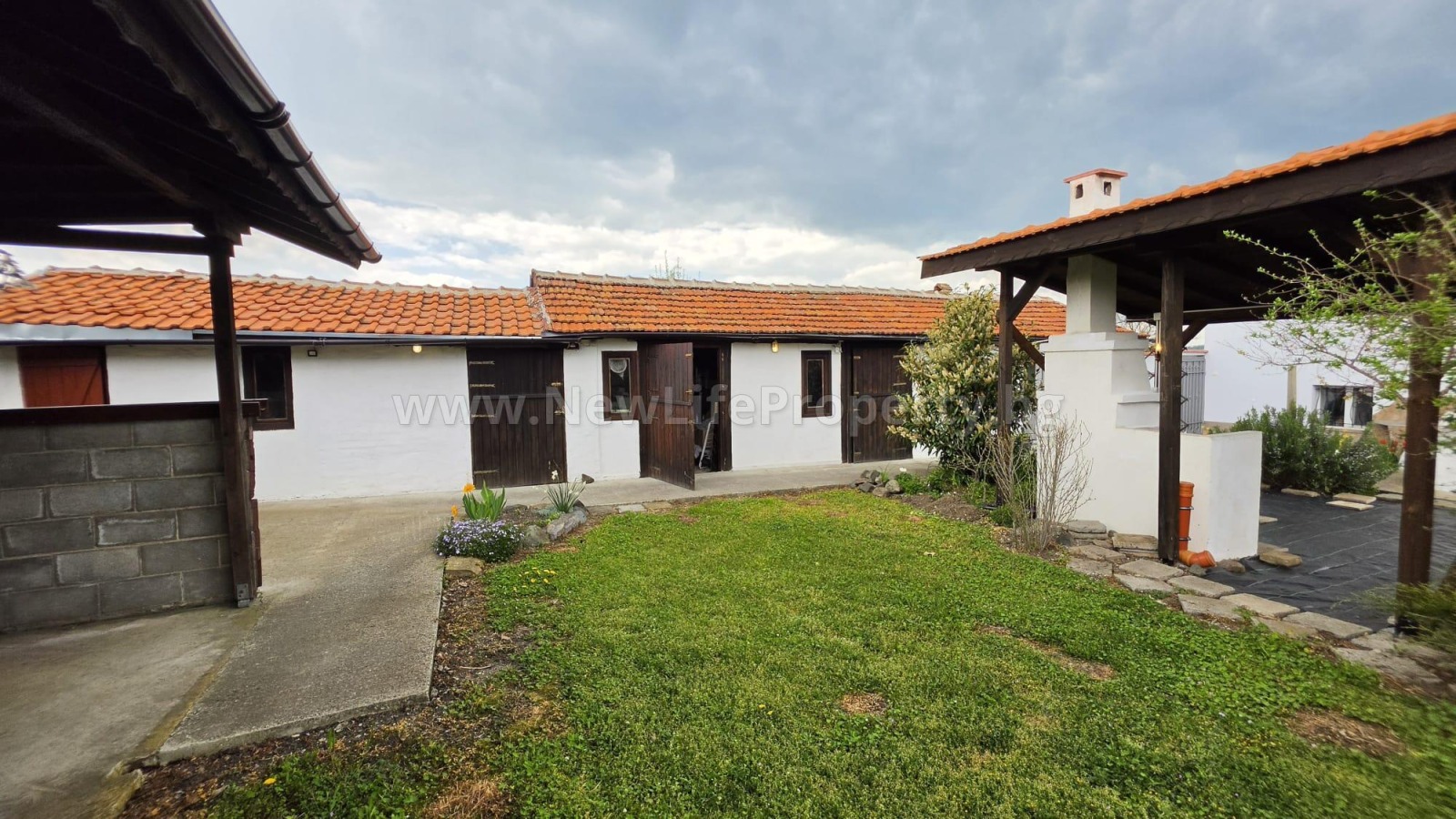 Продава КЪЩА, с. Дюлево, област Бургас, снимка 15 - Къщи - 54274868