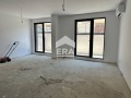 Продава БИЗНЕС ИМОТ, гр. Варна, Левски 1, снимка 3