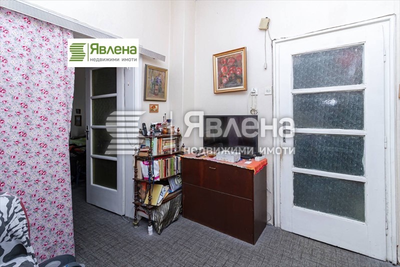 Продава  2-стаен град София , Център , 77 кв.м | 97852687 - изображение [2]